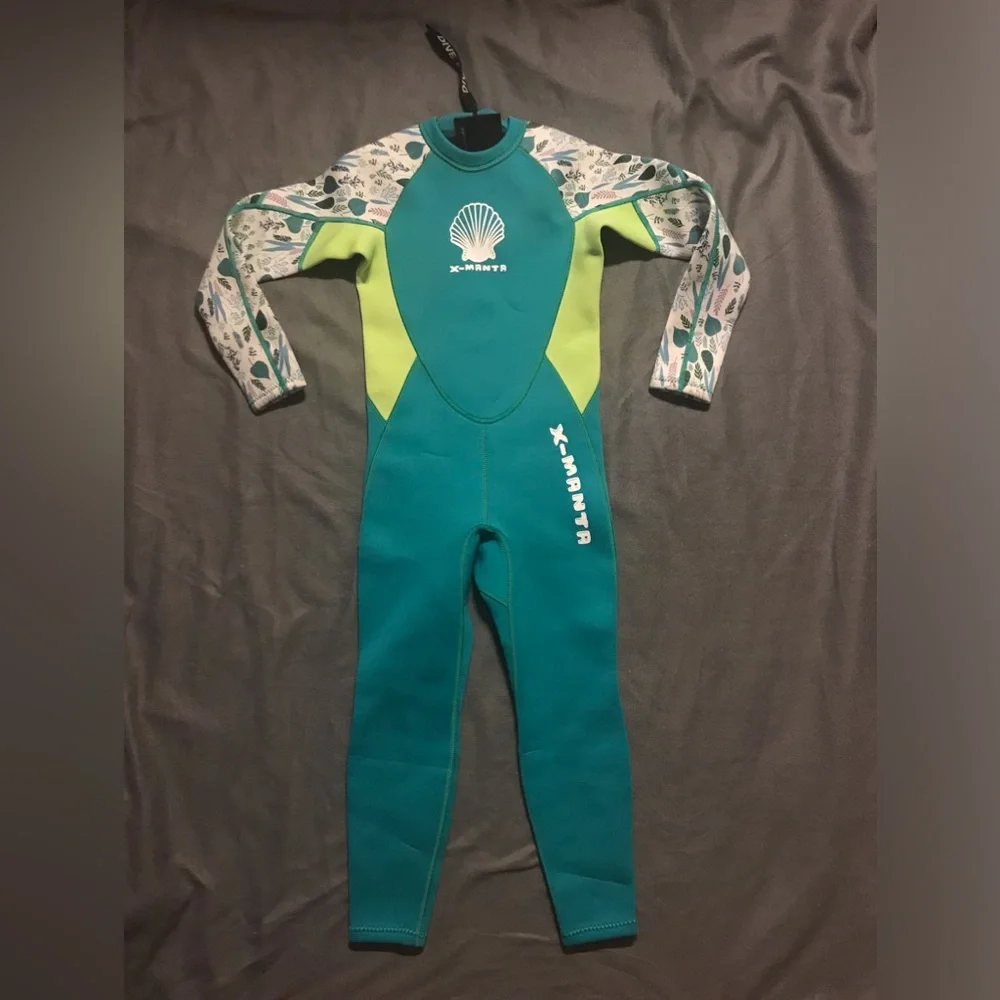 NWOT Kids Wetsuit